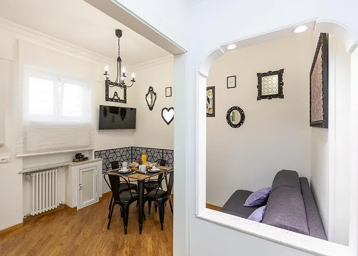 Apartment Khris - Trastevere Parini *